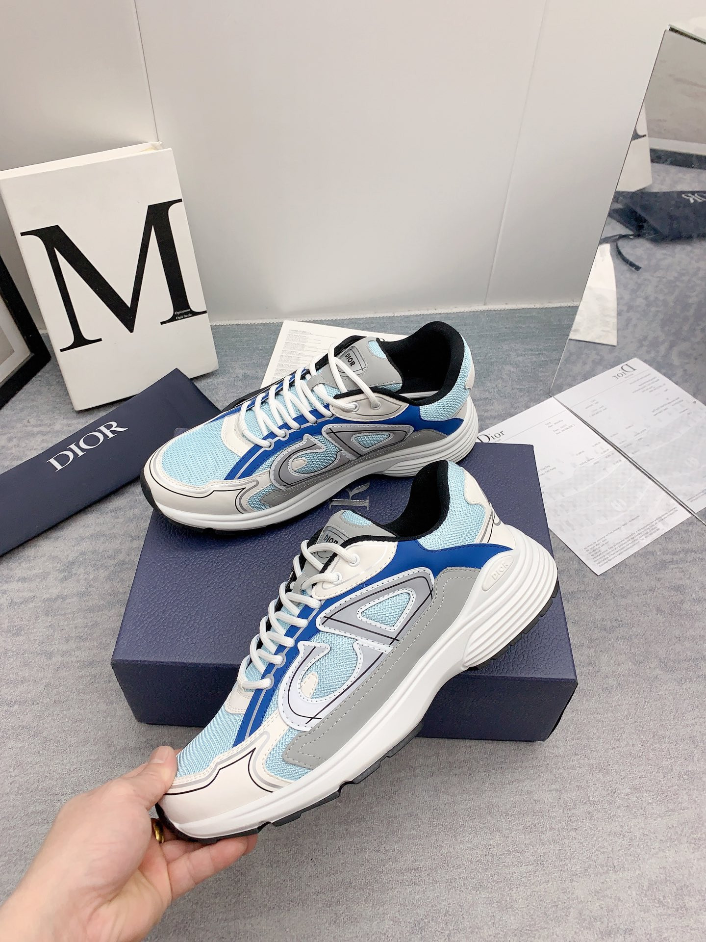 ua D*or b30 light blue mesh