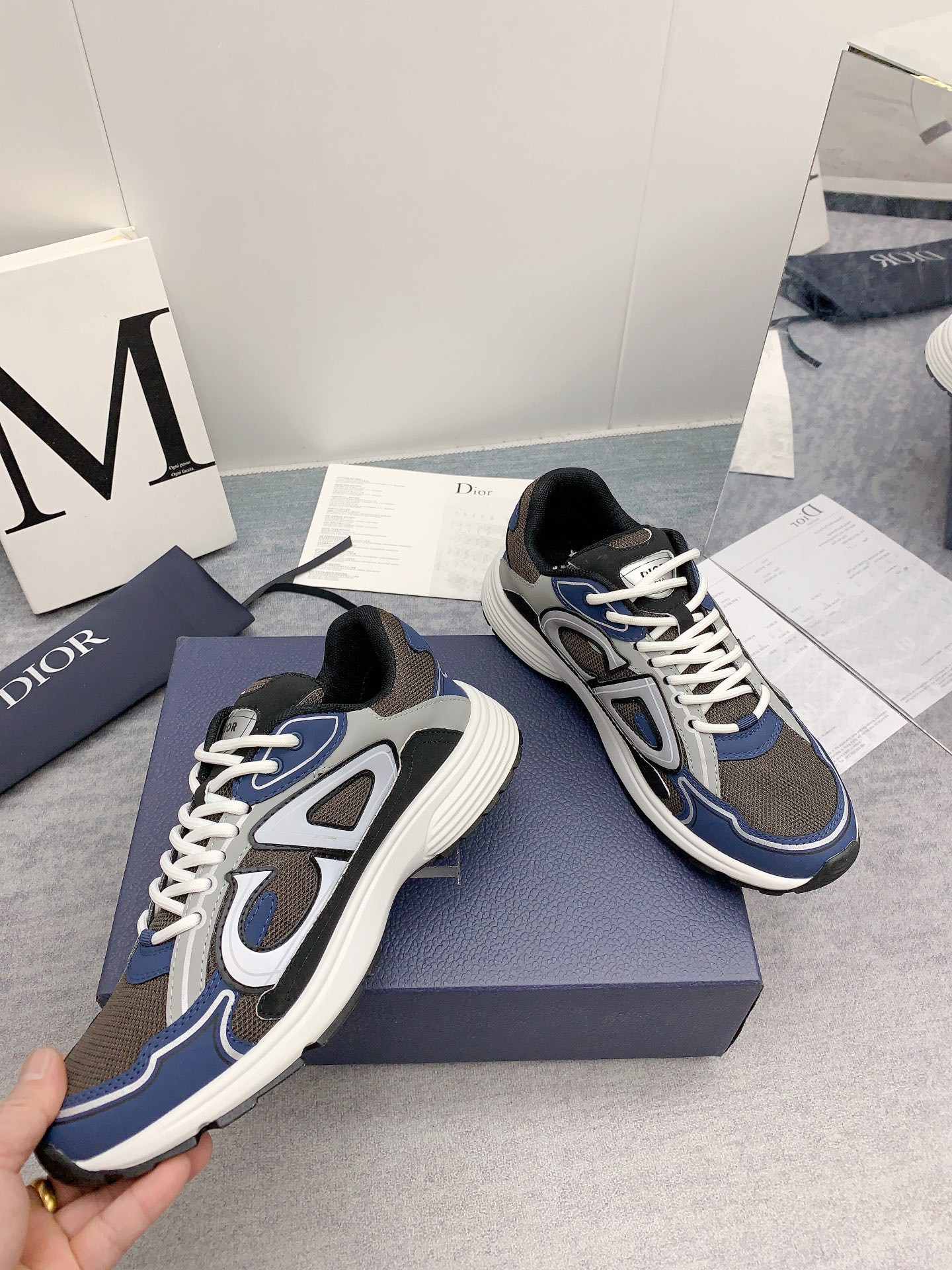 ua D*or b30 sneaker anthracite gray mesh and black blue and D*or gray technical fabric