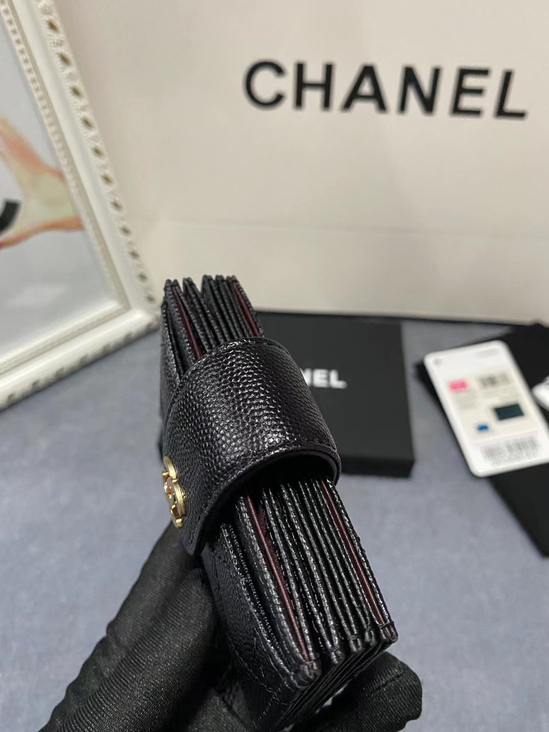 Ch*el card holder 10.4×7×2cm