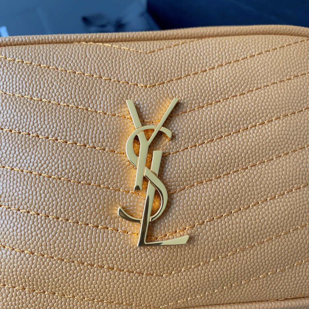 Y*L mini lou in quilted leather 7.5 x 4.1 x 2 inches