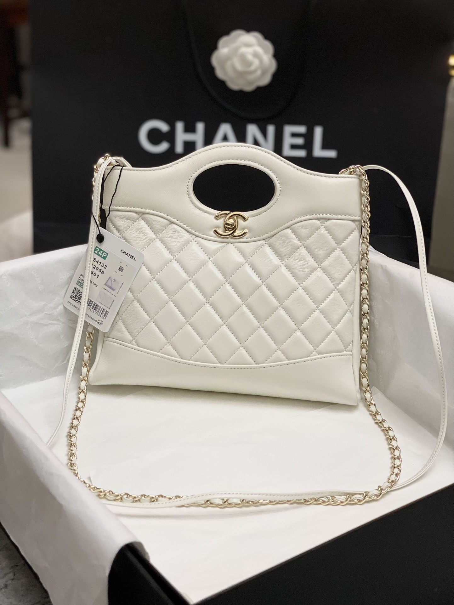 Ch*el mini shopping bag shiny lambskin & gold-tone metal 22x23x5.5cm