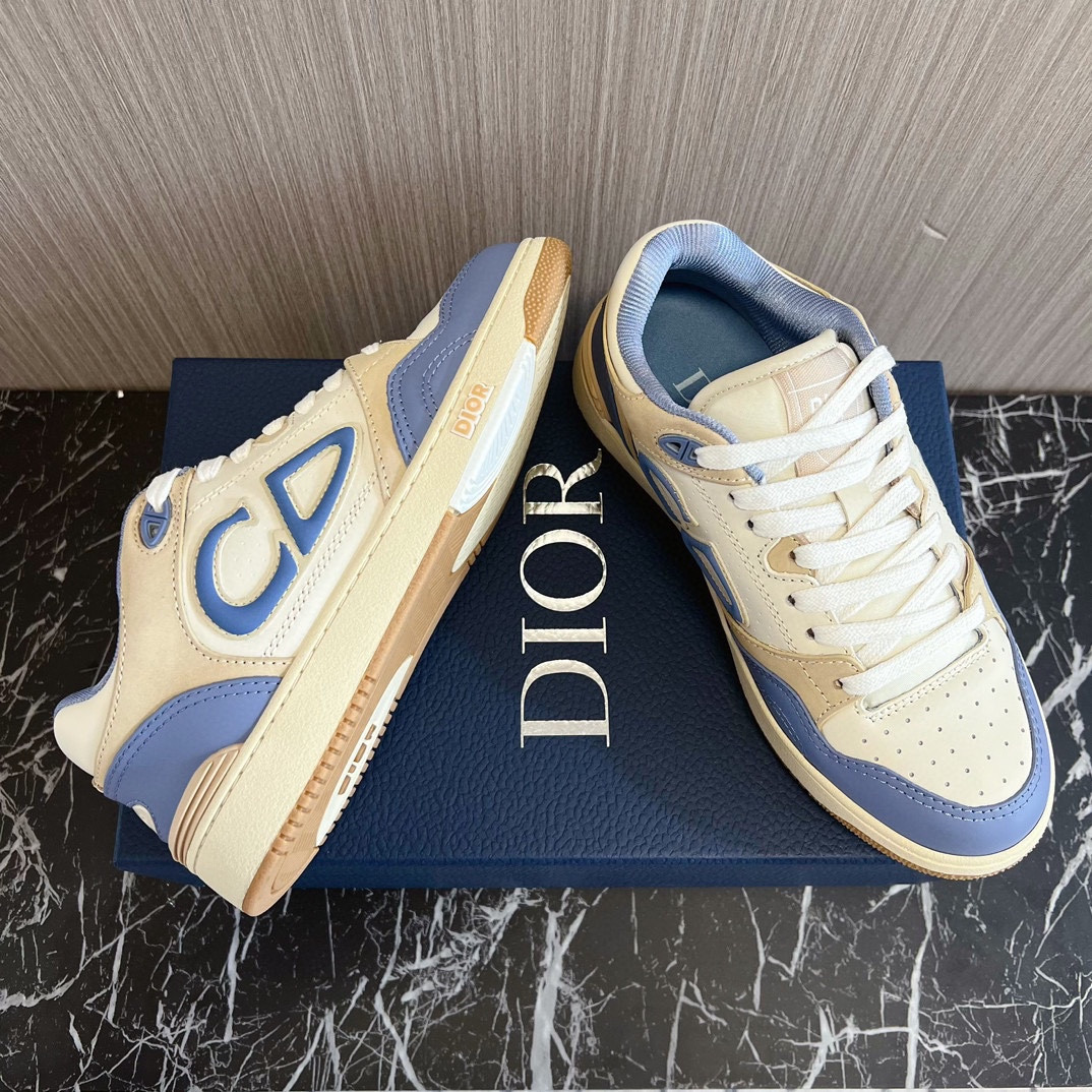 ua D*or b57 low-top sneaker