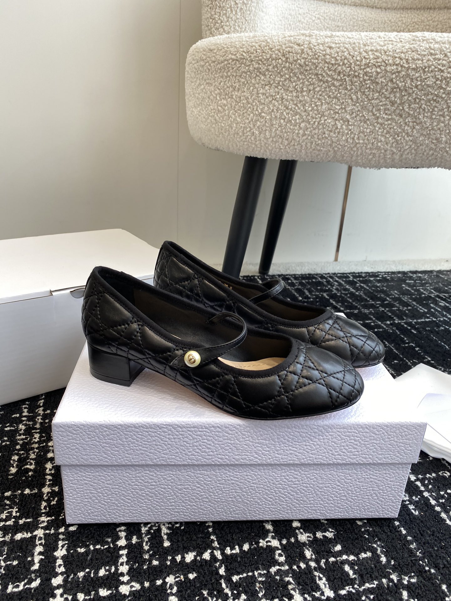 ua D*or ballet pump black