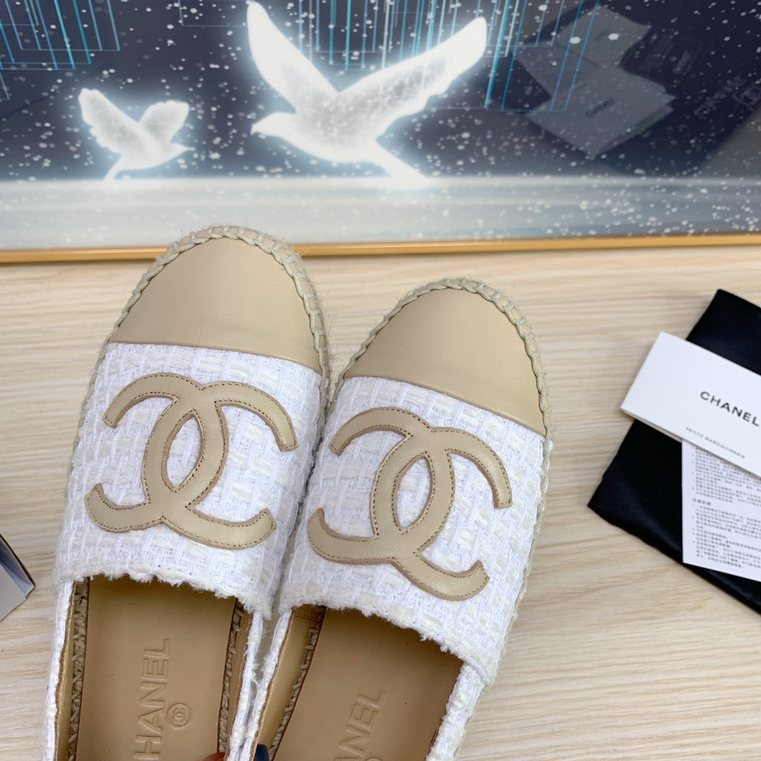 ua Ch*el espadrilles