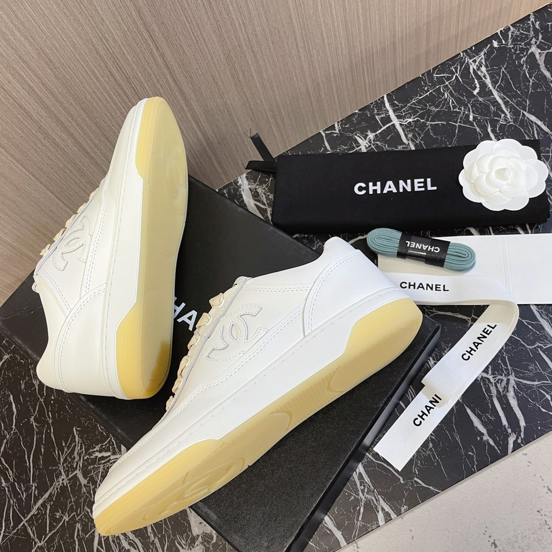 ua Ch*el sneakers calfskin