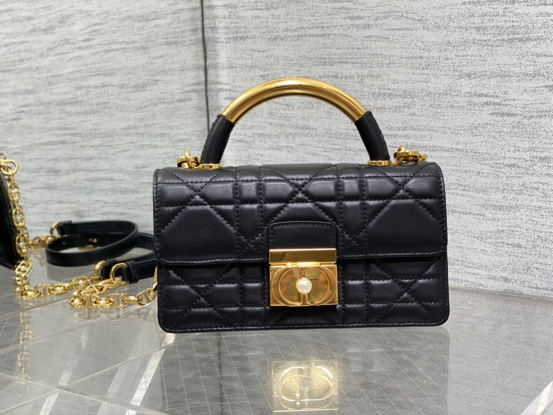 D*or small D*or ange bag black macrocannage calfskin 20 x 12 x 5 cm
