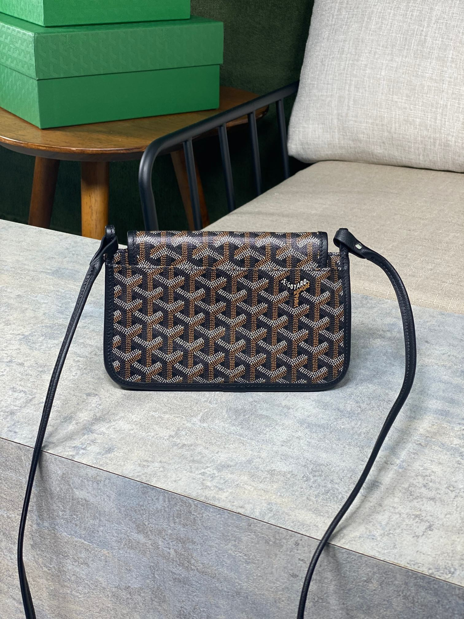 Go*ard plumet pocket wallet 21x14x2.5cm