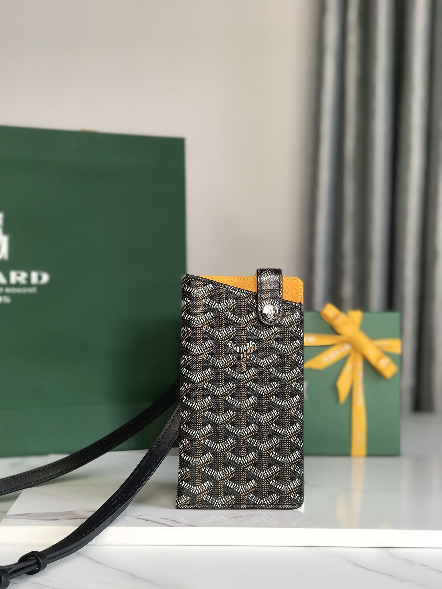 Go*ard card bag 10cm x 1cm x 18cm