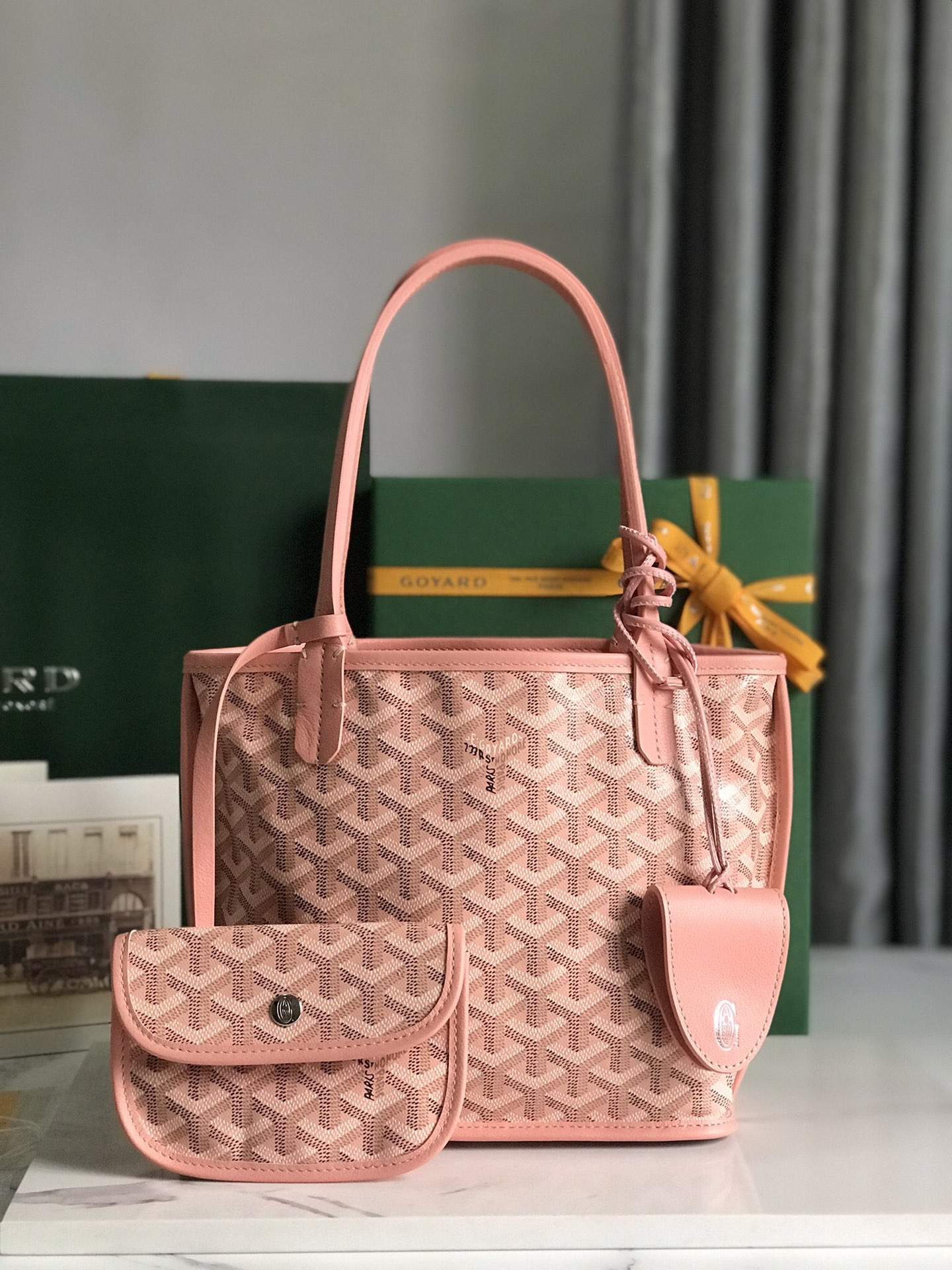 Go*ard anjou mini bag 20 cm x 10 cm x 20 cm