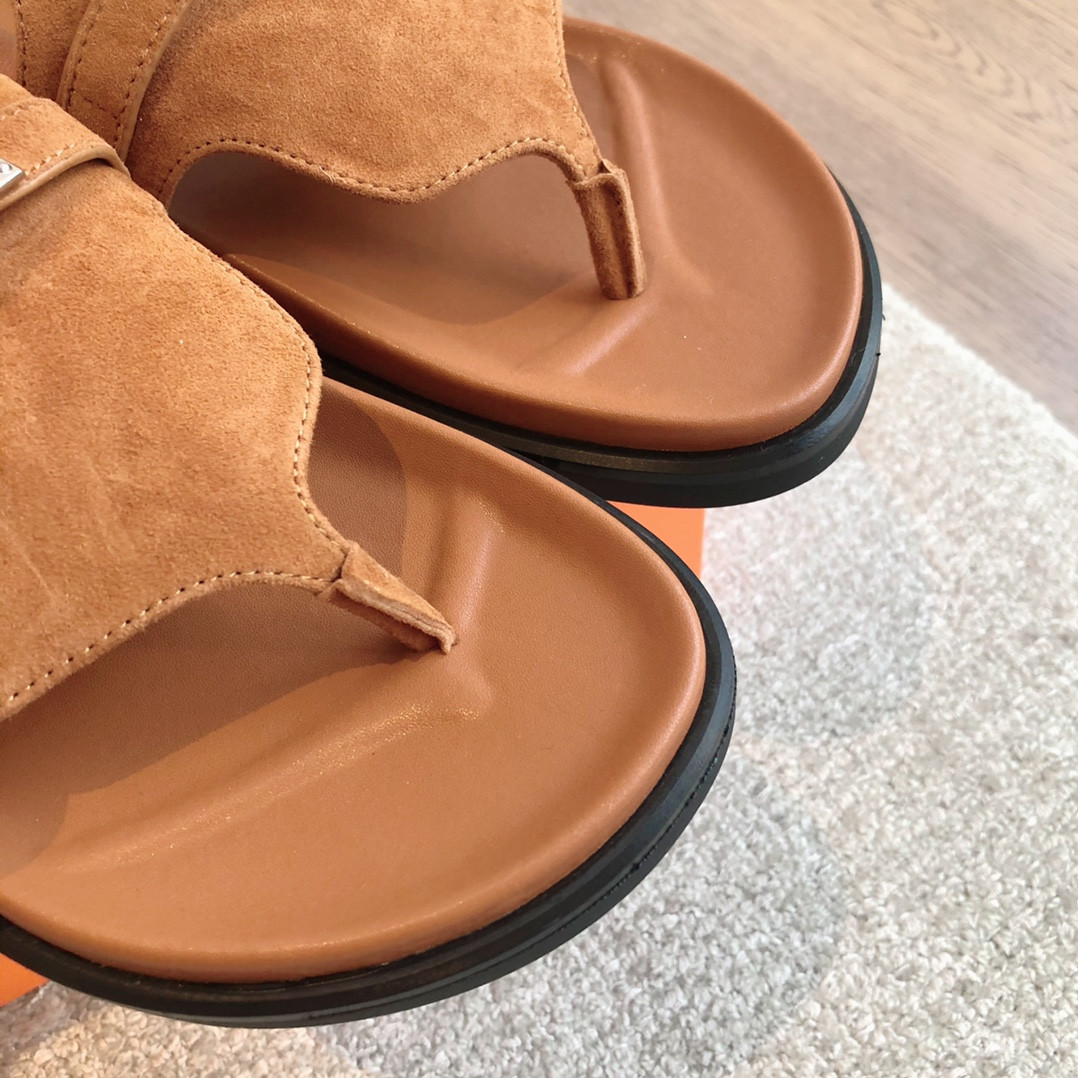 UA Hermès Empire Sandal