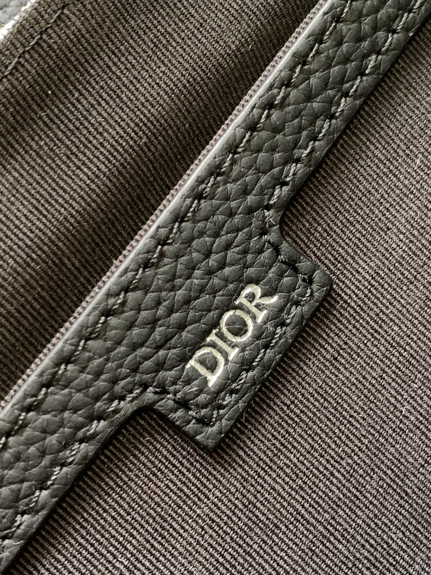 D*or saddle messenger bag 24 x 16.5 x 5.5 cm