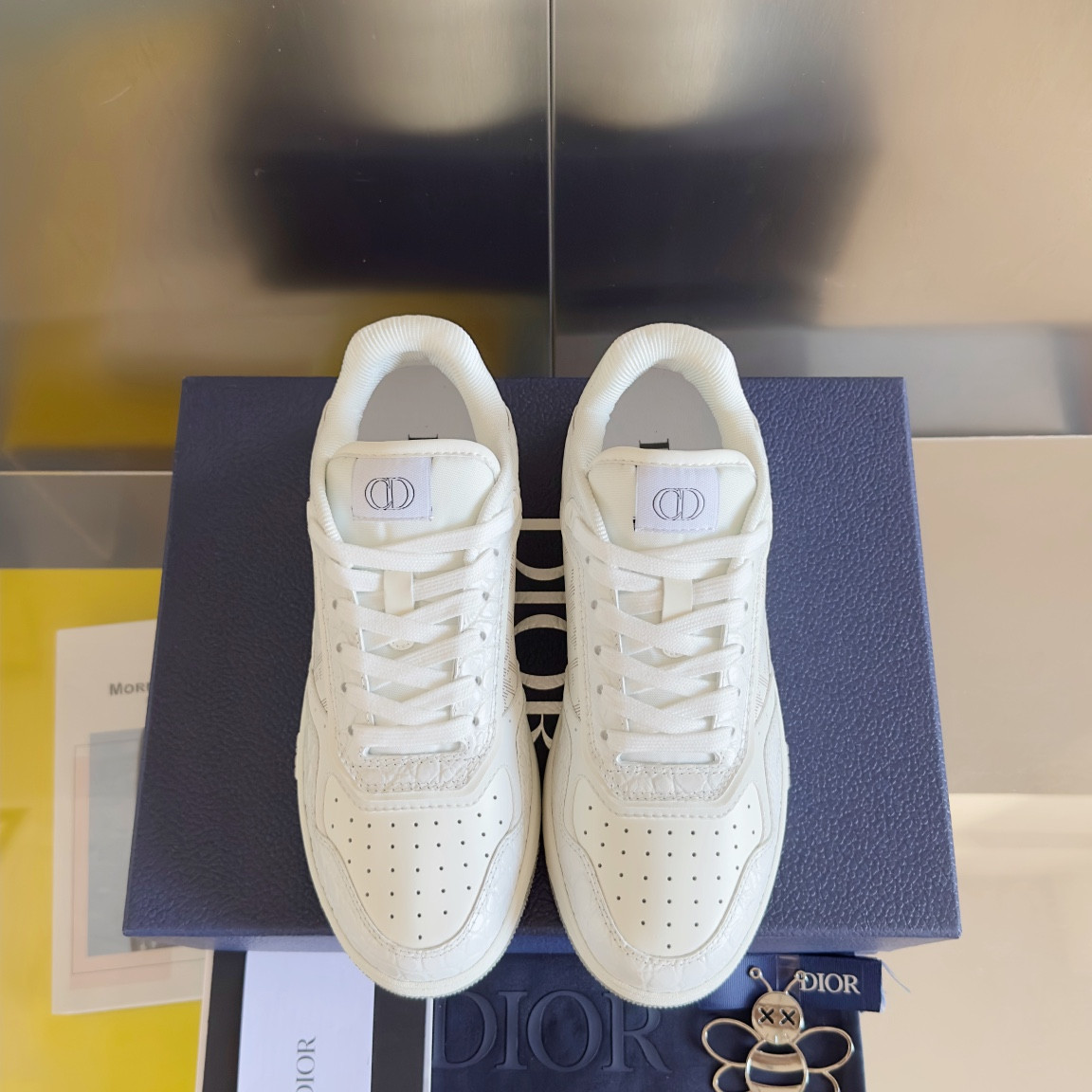 ua D*or b27 sneaker