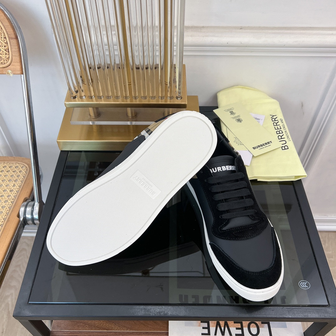 ua B**rry sneakers