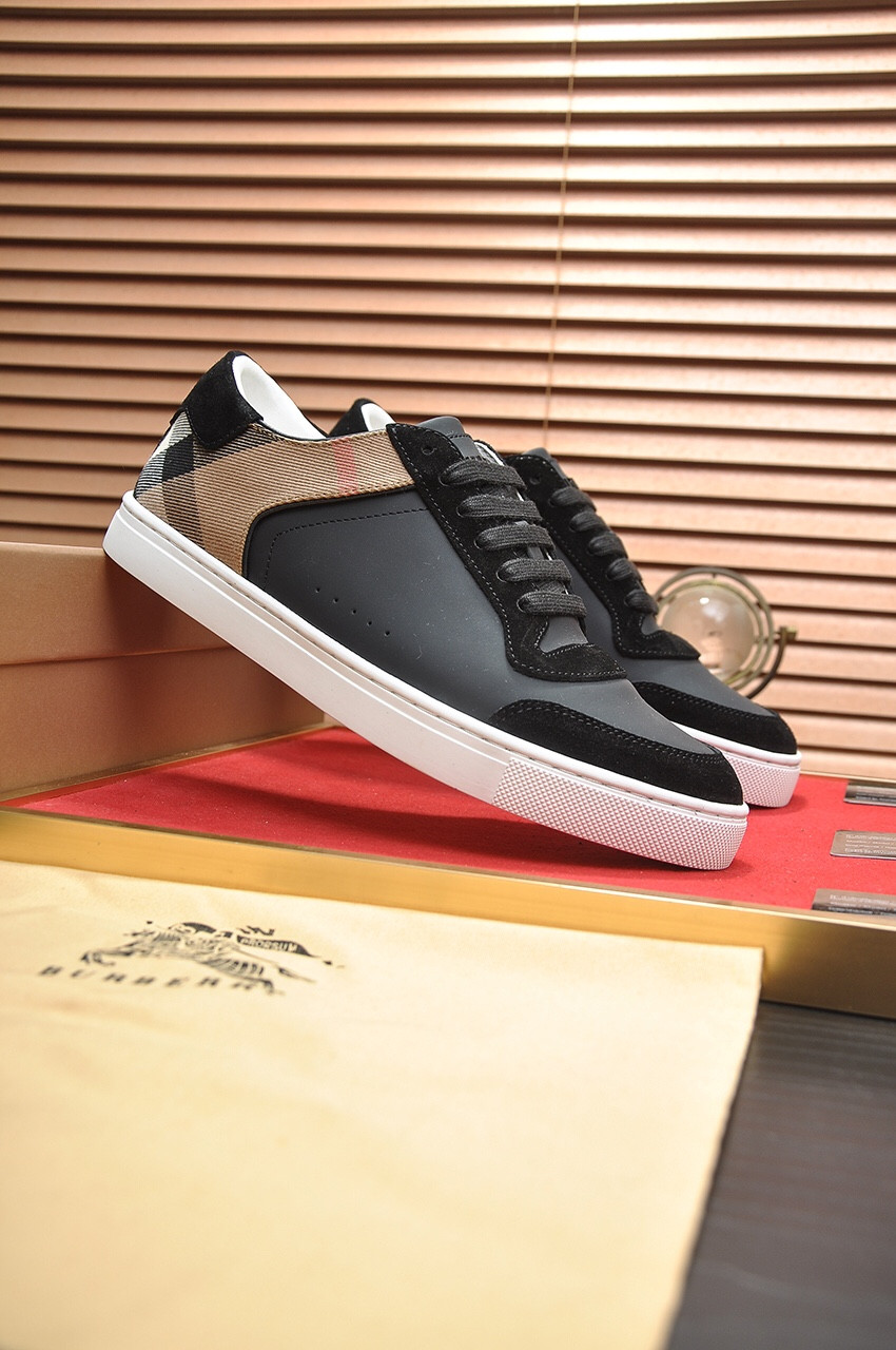 ua B**rry sneakers