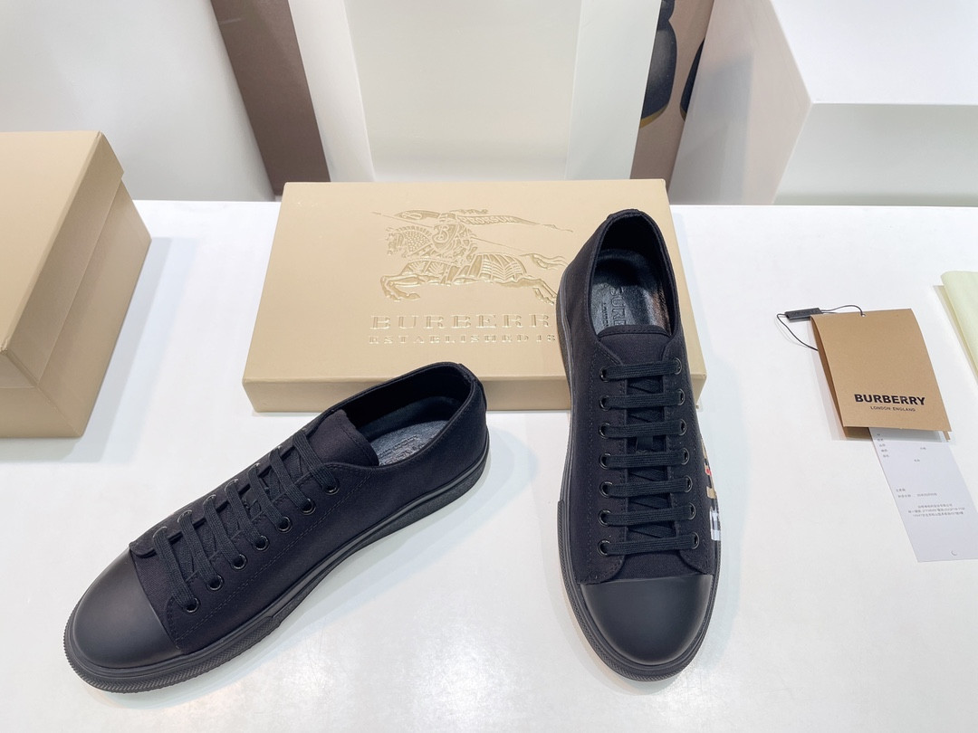 ua B**rry sneakers
