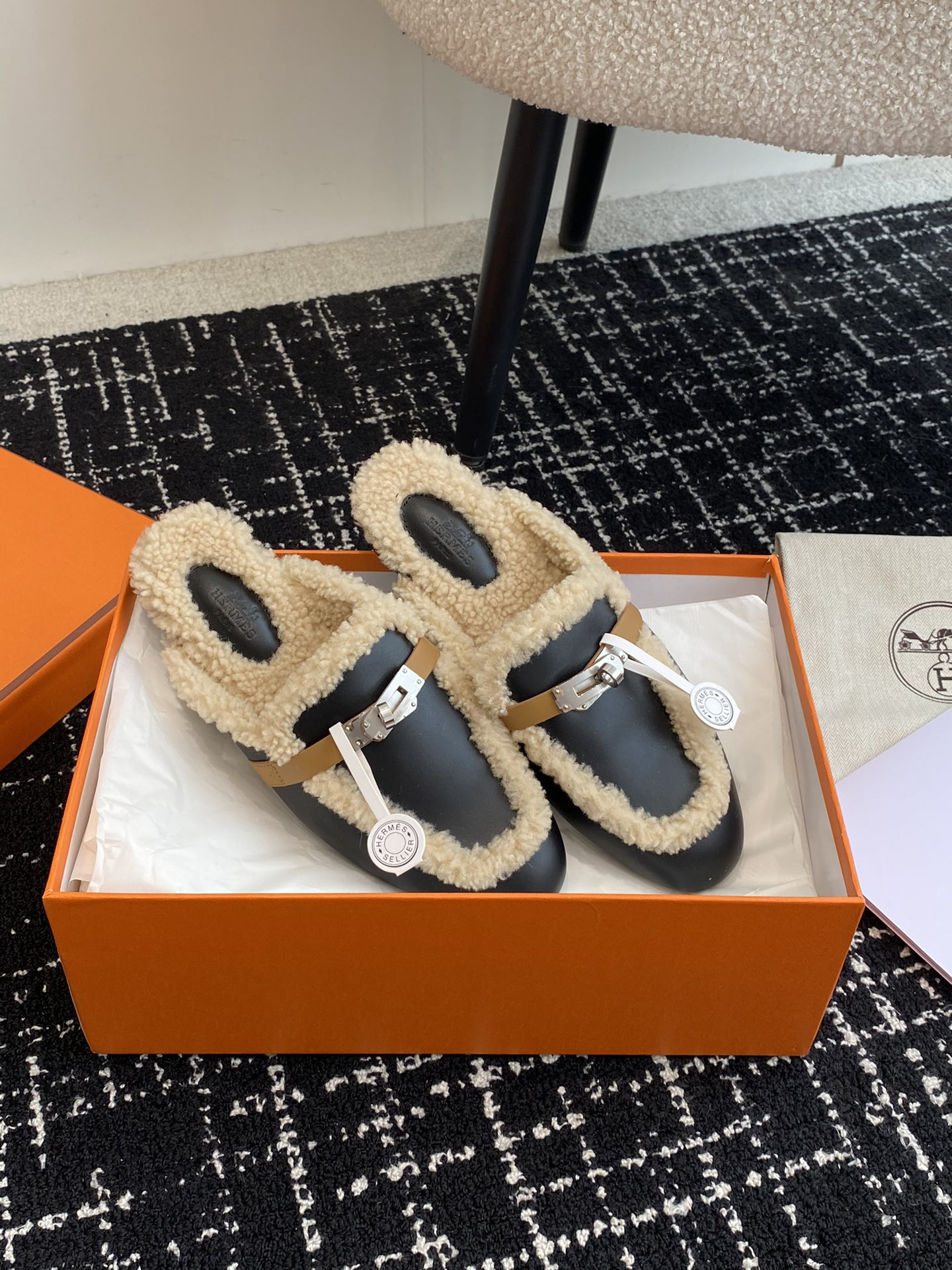 UA Hermès Oz Mule