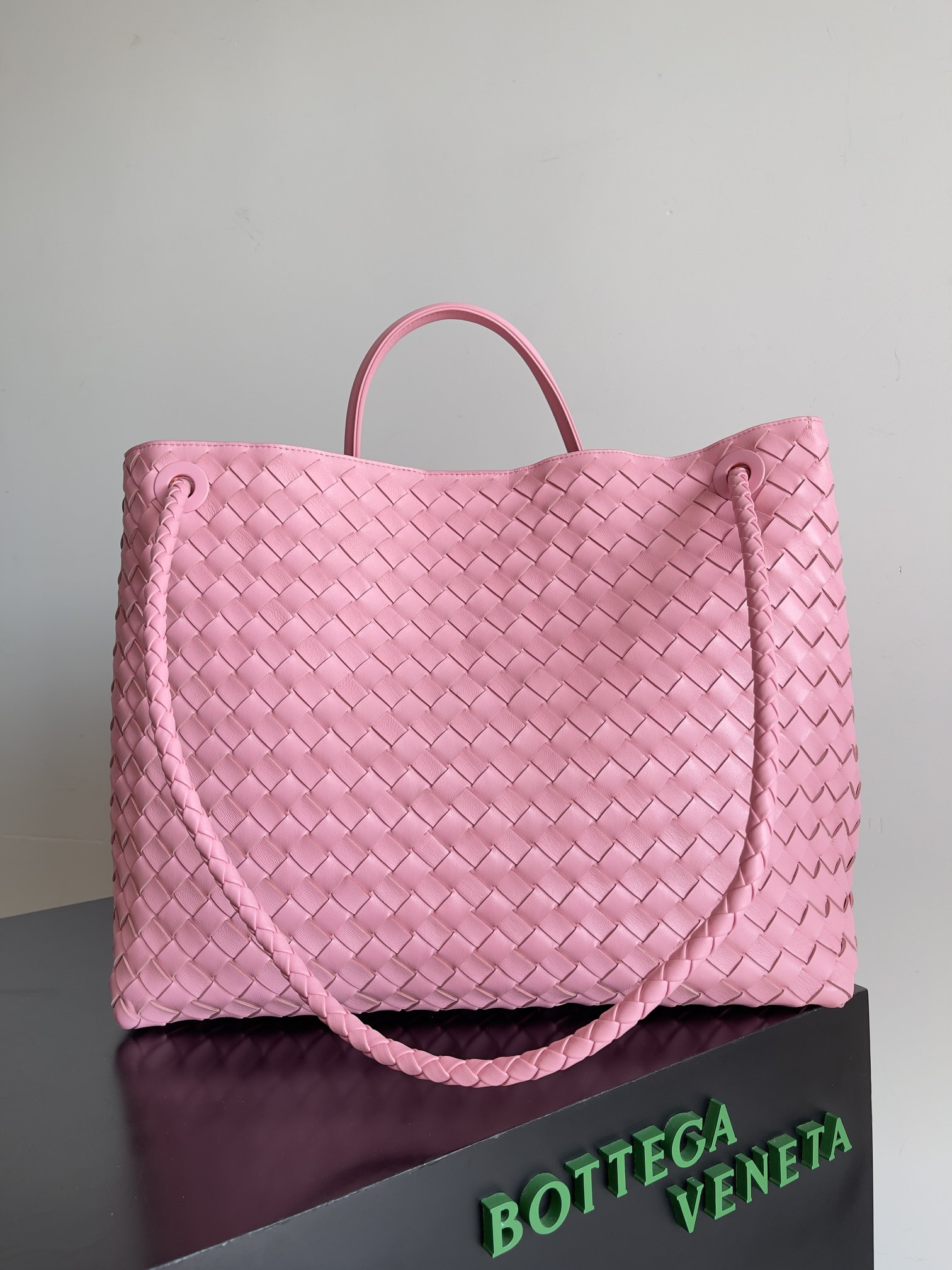 bo*te*ga Ve*ne*ta  large andiamo 42x18x35cm