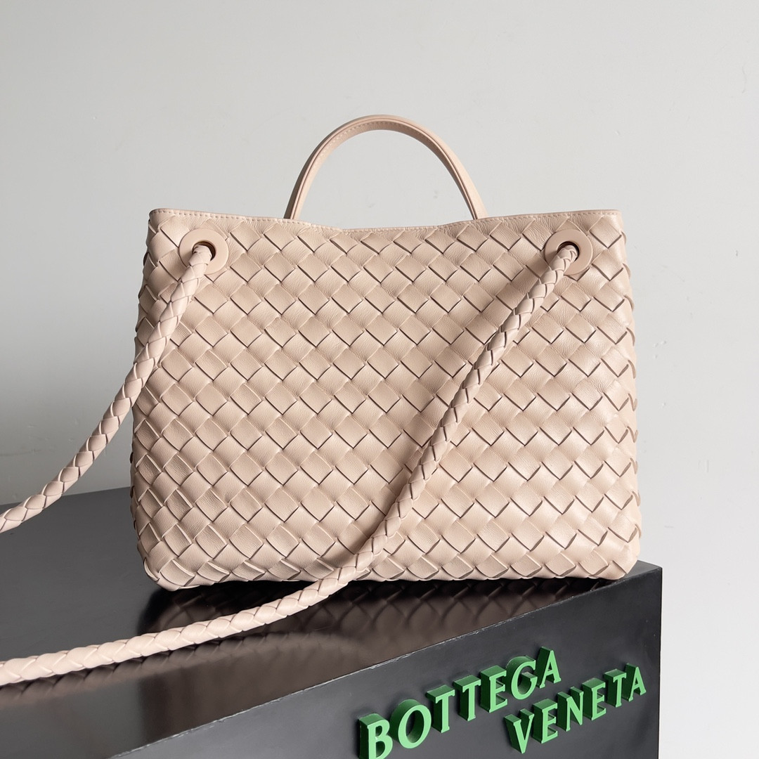 bo*te*ga Ve*ne*ta medium andiamo 32x25x11cm