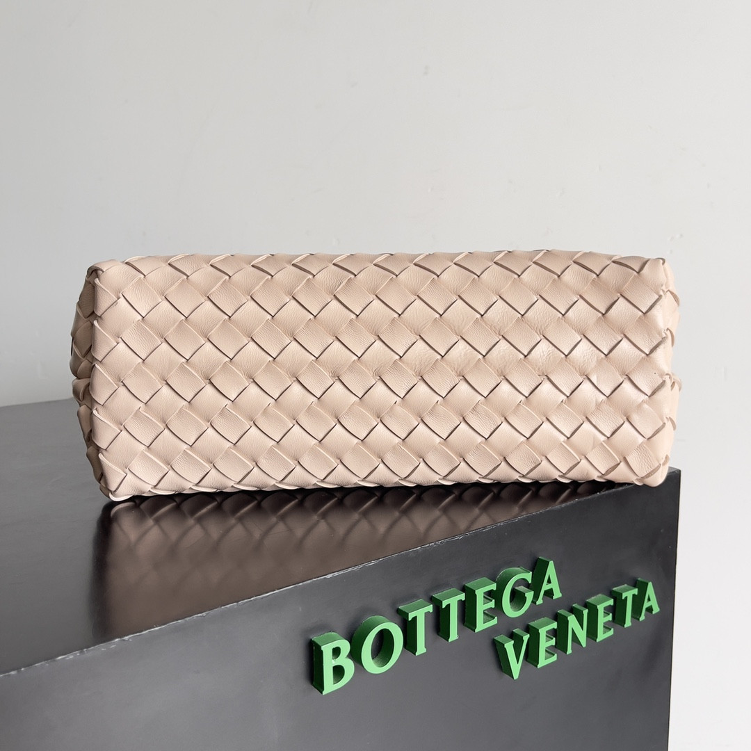 bo*te*ga Ve*ne*ta medium andiamo 32x25x11cm