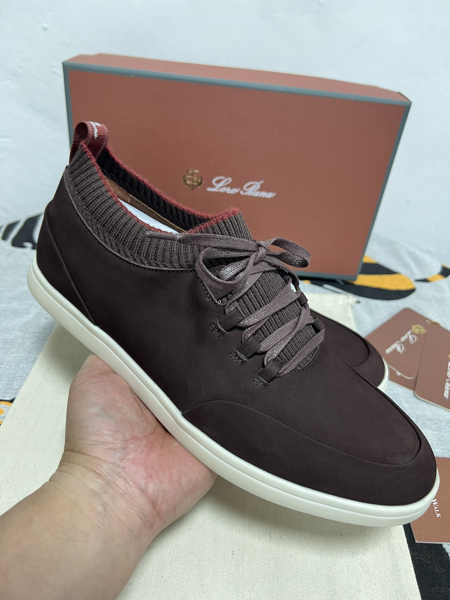 ua L**o p*ana soho walk sneaker
