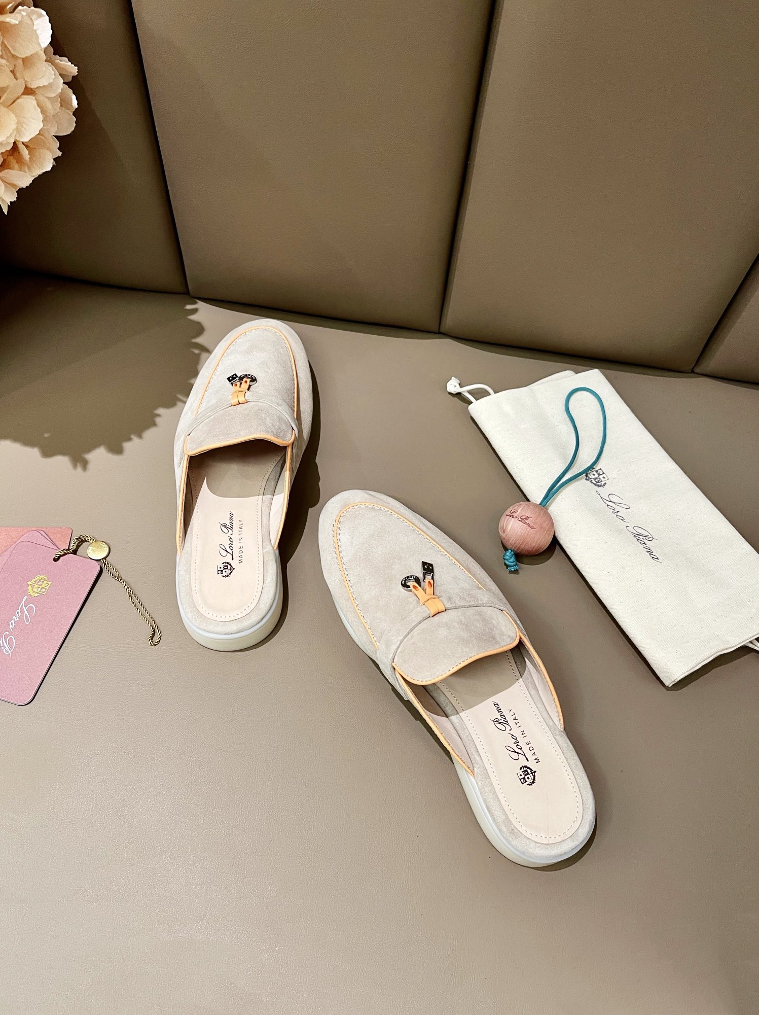 ua L**o p*ana babouche charms walk loafers