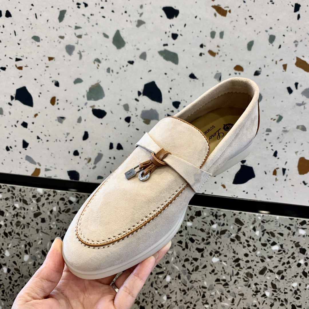 ua L**o p*ana summer charms walk loafers