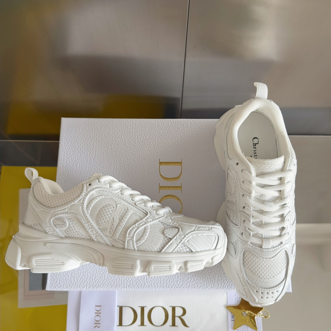 ua D*or chrono sneaker