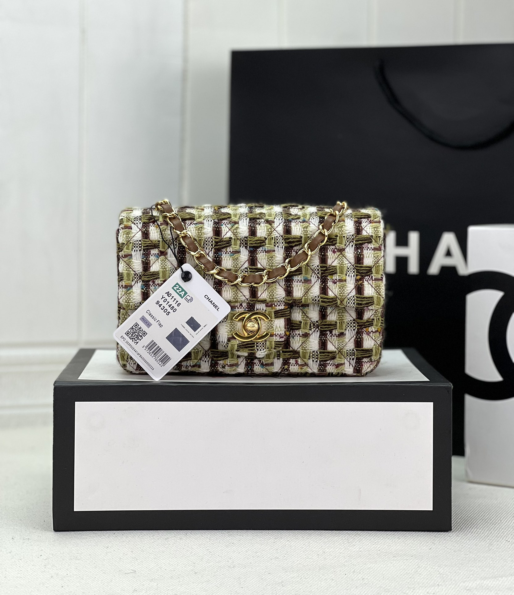 Ch*el classic flap bag 20cm