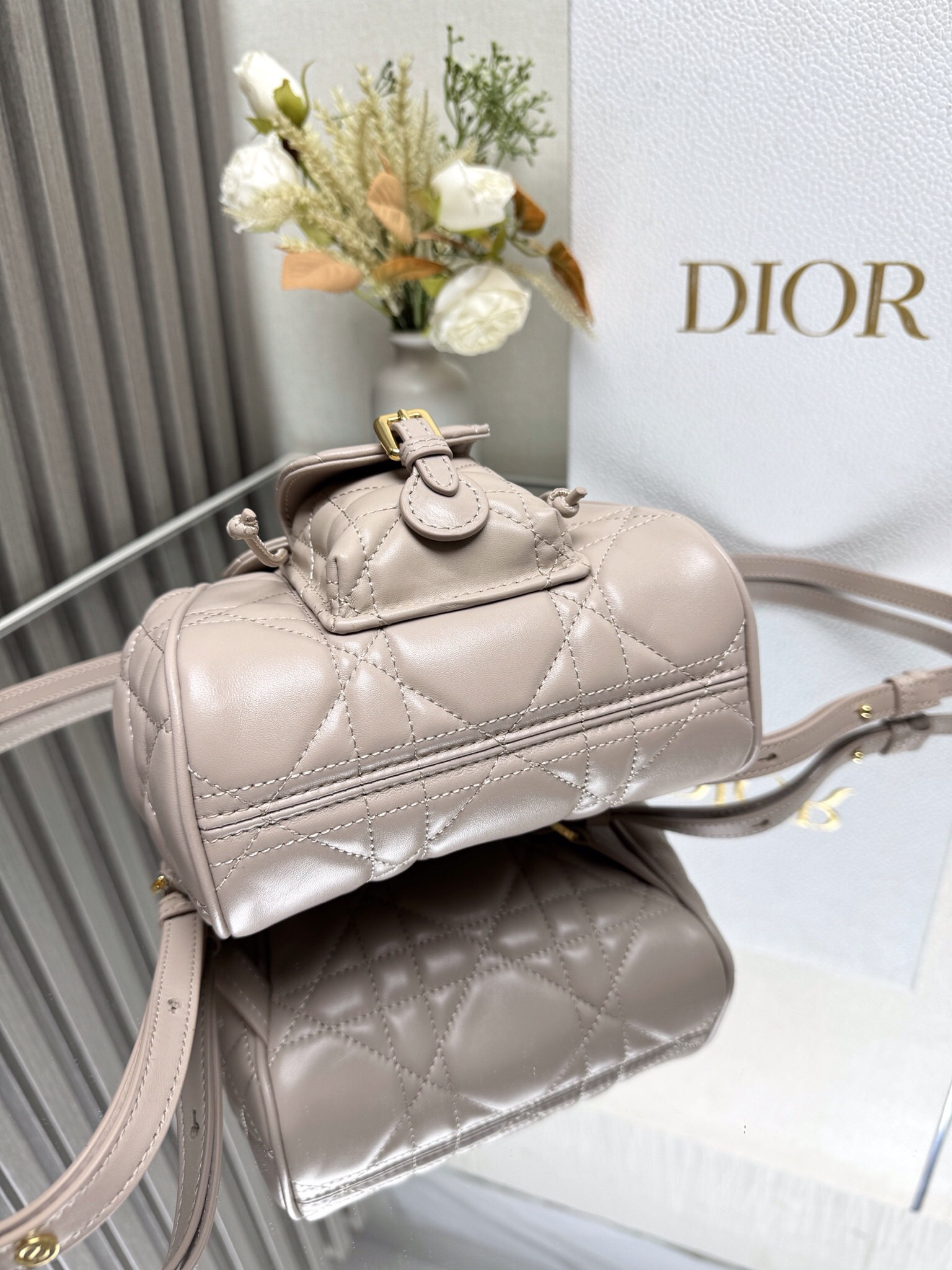 D*or caro backpack small 19.5 x 18.5 x 8.5 cm