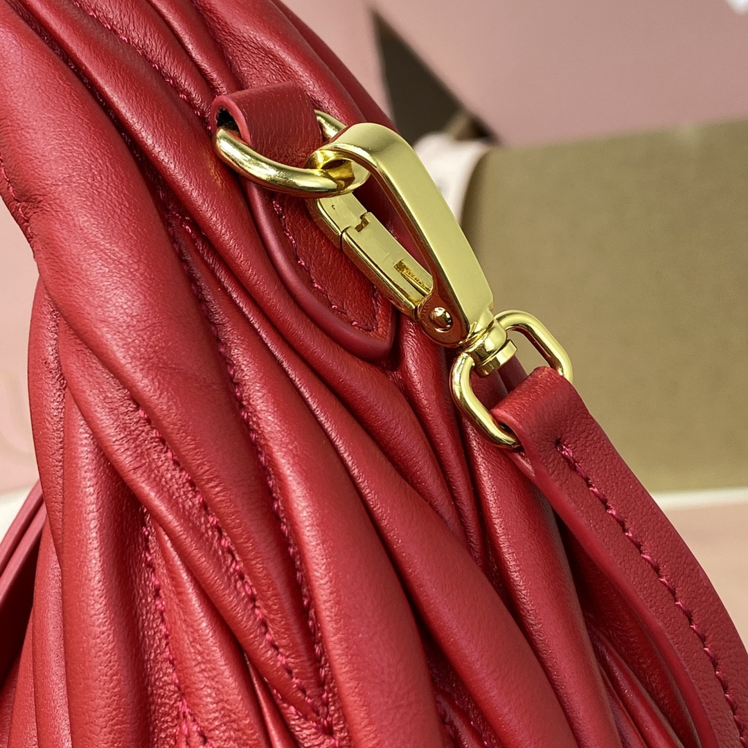 Miu Miu Wander matelassé nappa leather hobo bag 17x20x6cm
