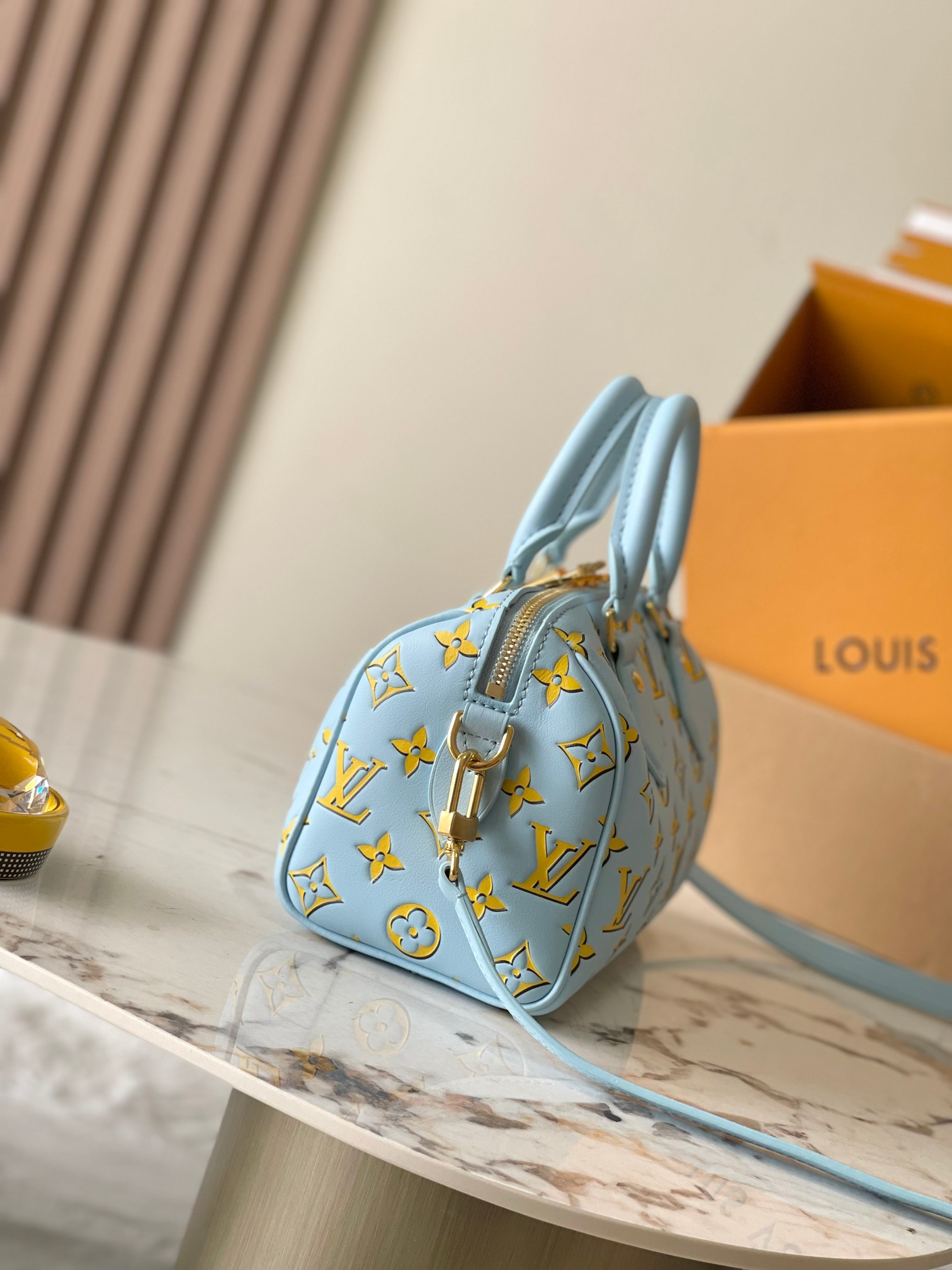 LV Speedy Bandoulière 20 M25454 20x15x12.5cm