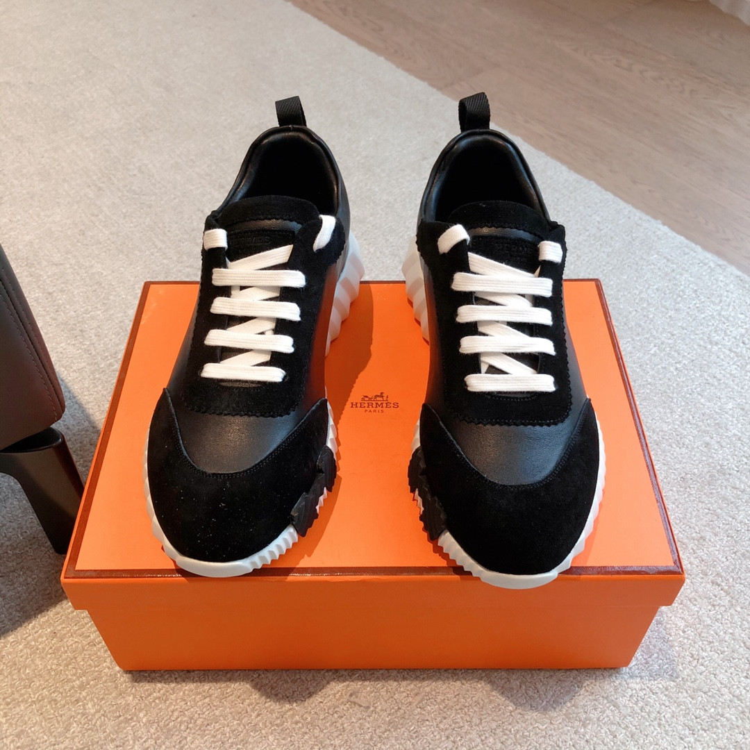 UA Hermès Bouncing Sneaker