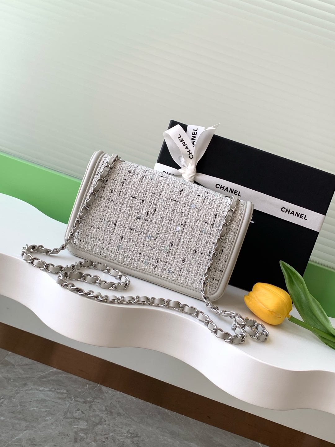Ch*el flap bag 22cm