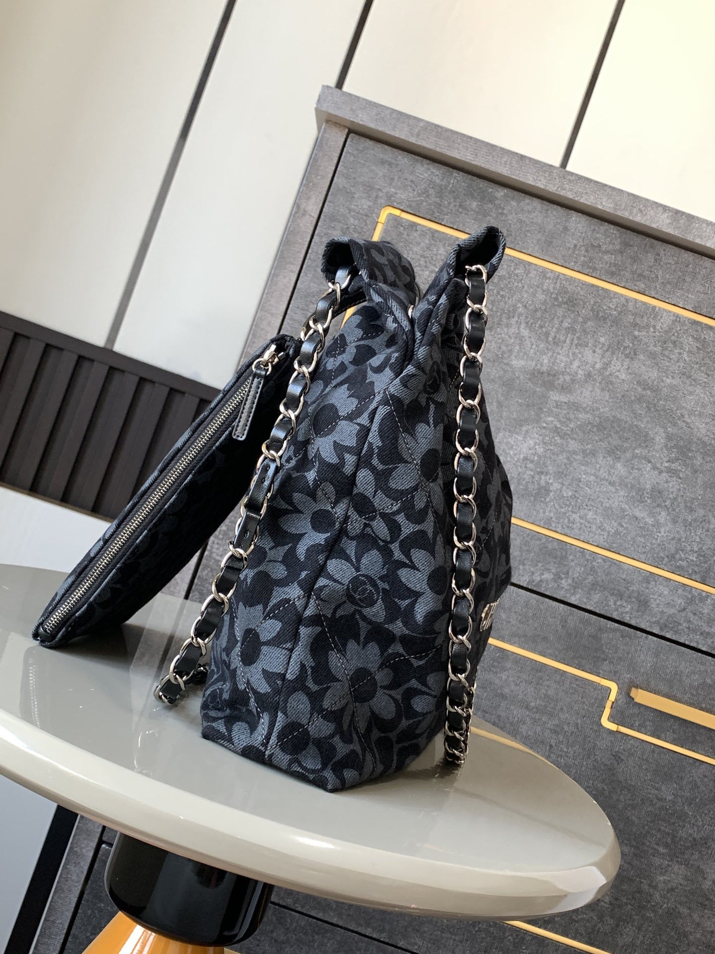Ch*el 22 handbag 35×37×7cm