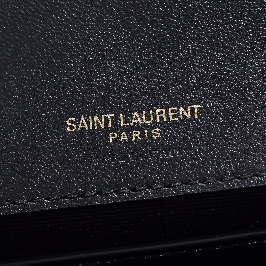 Y*L loulou small in matelassÉ lambskin 24x14x6cm