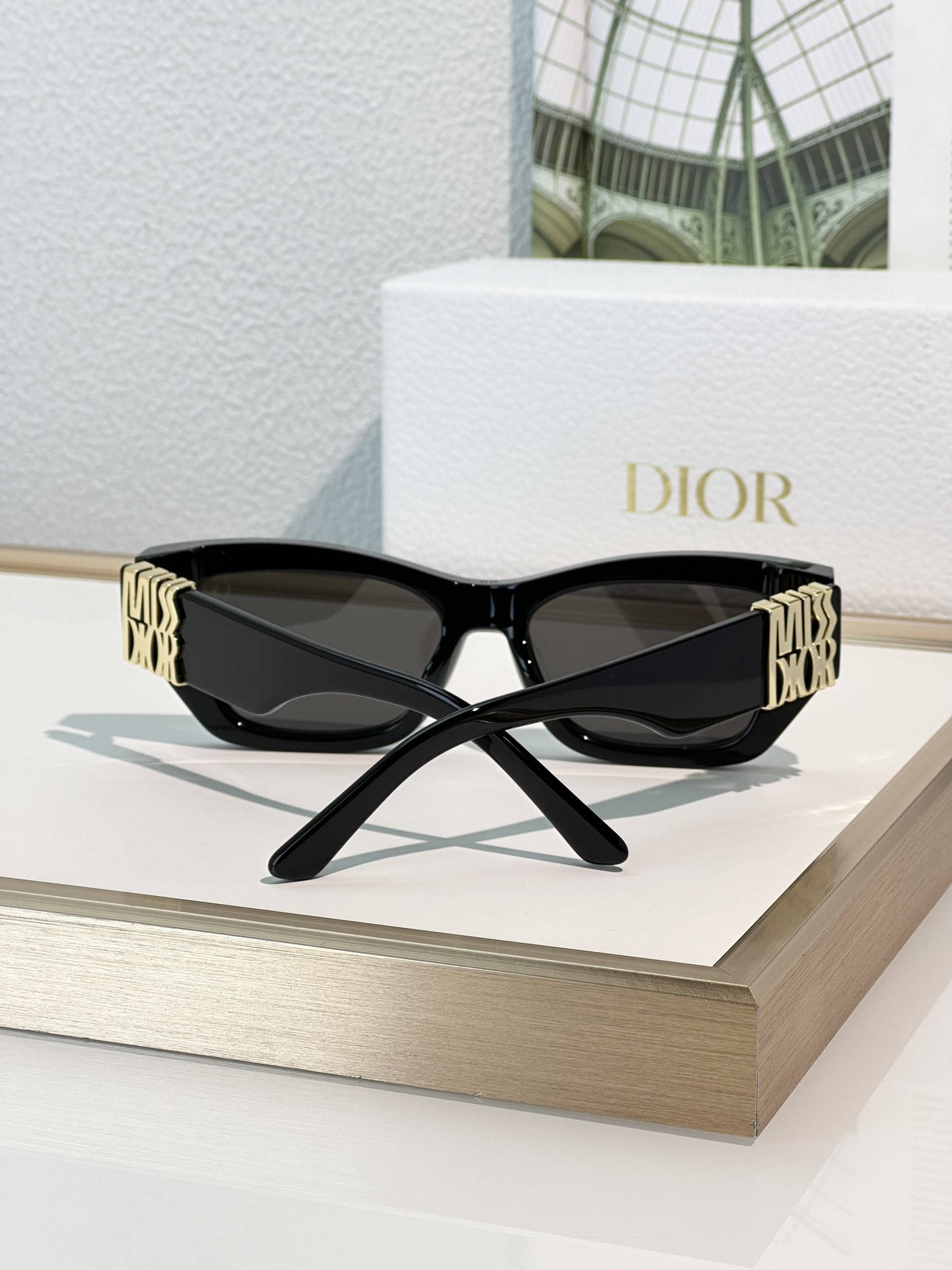 D*or glasses s1f 56-17-140