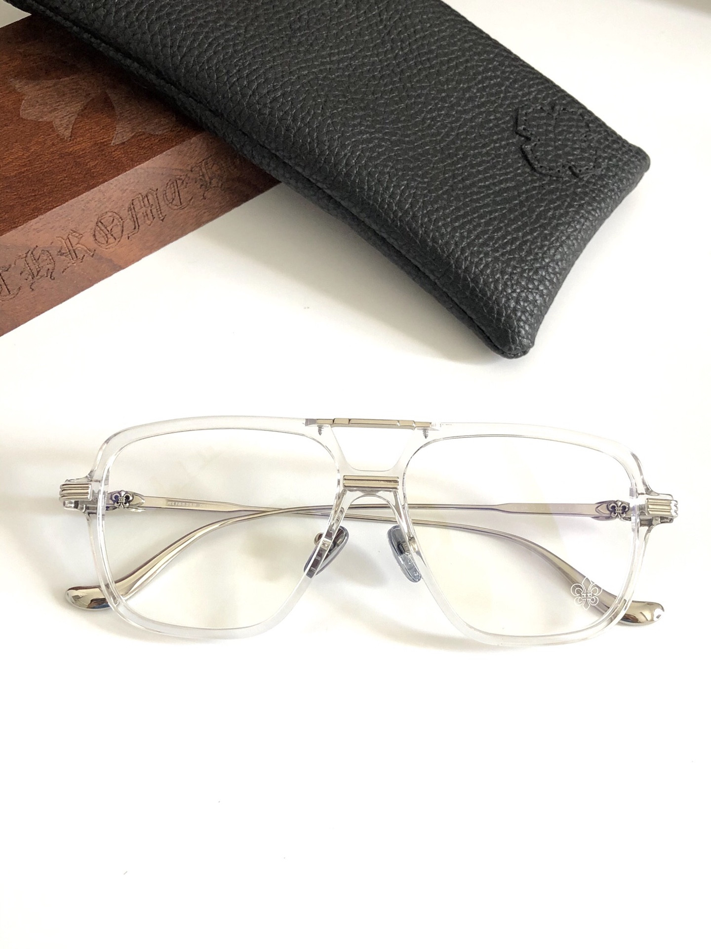Ch**me He**ts glasses ch8182 57-15-148