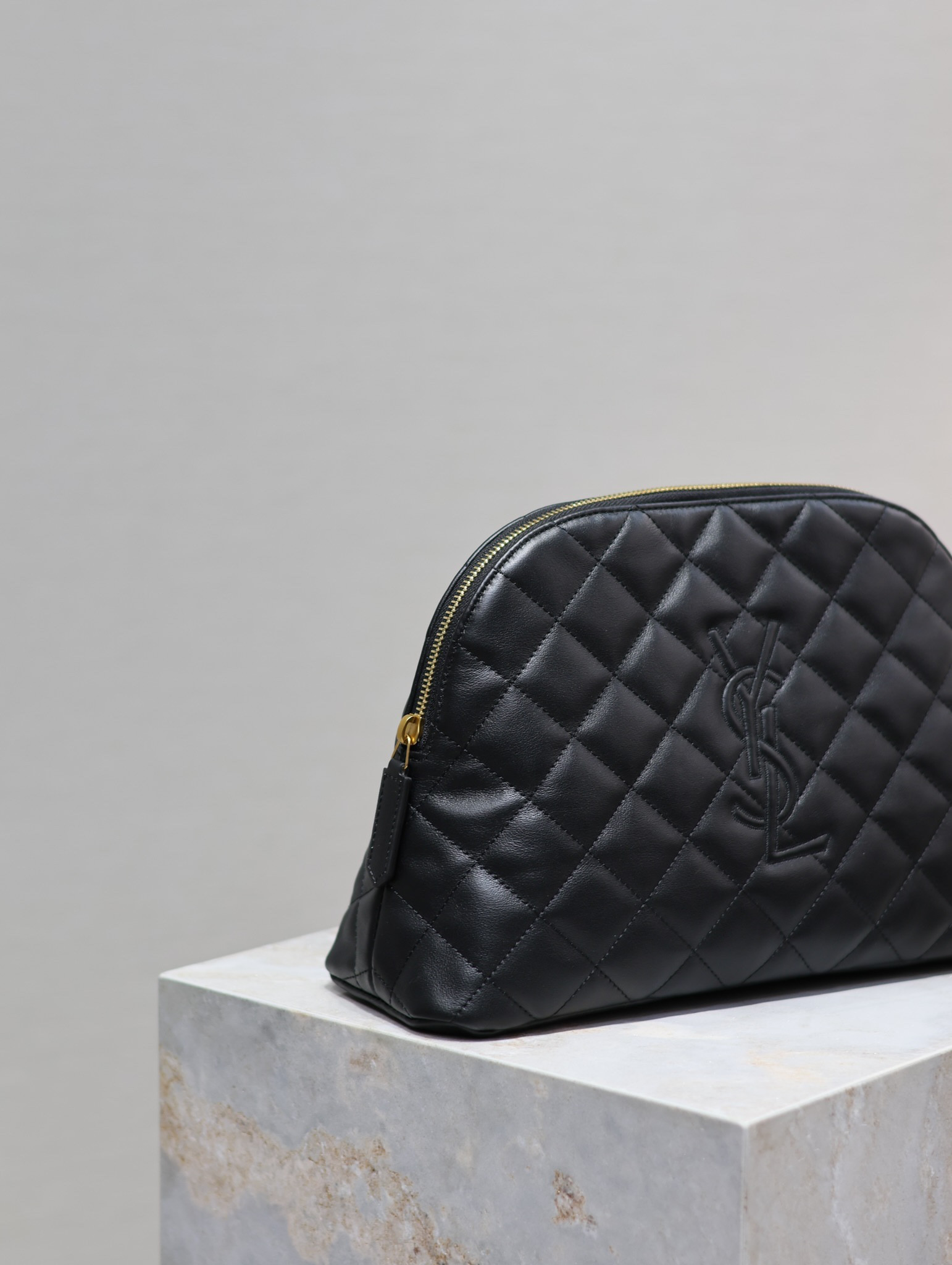 Y*L le cassandre 30×20×11cm