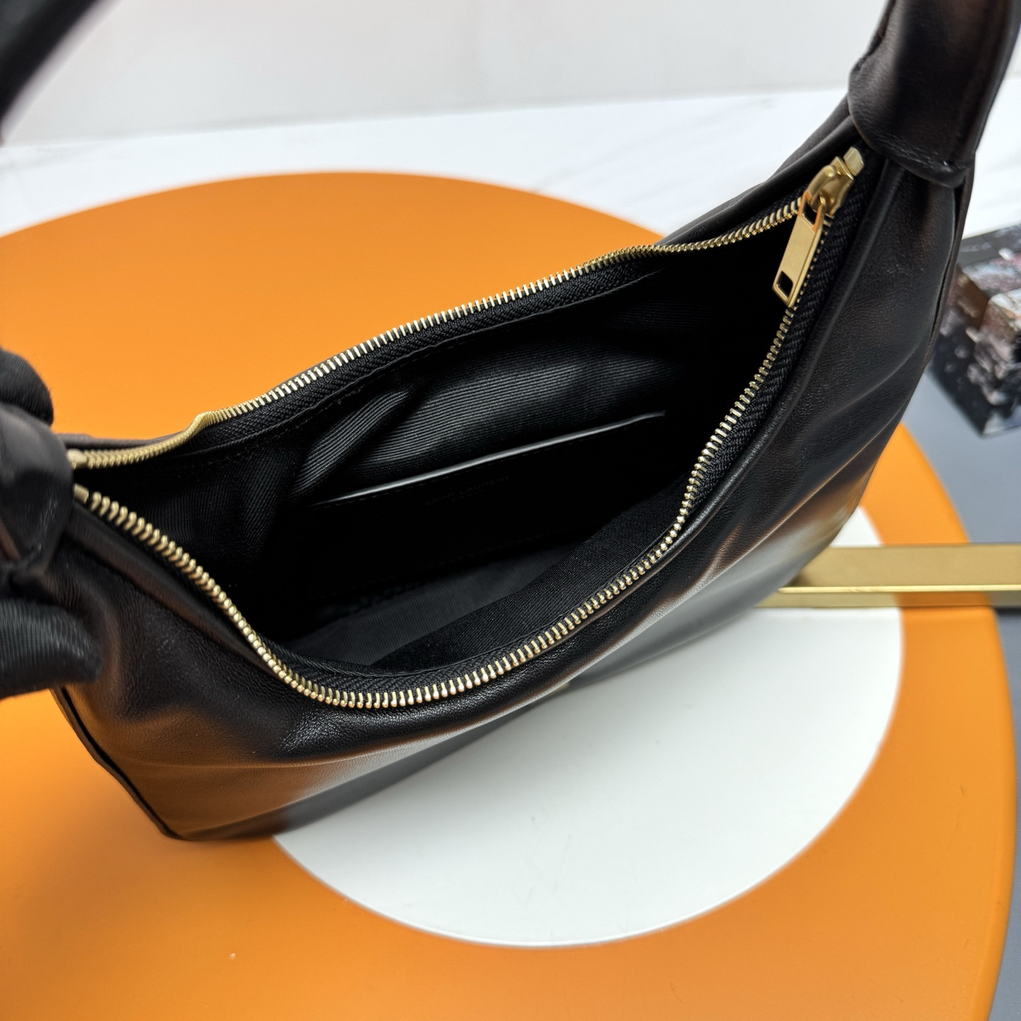 Y*L calypso mini hobo in plunged lambskin 20 x 12 x 5 cm