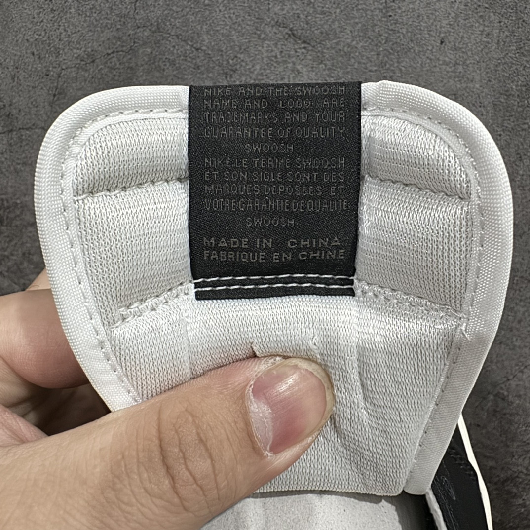 UA Air Jordan 1 Retro Low OG Mocha