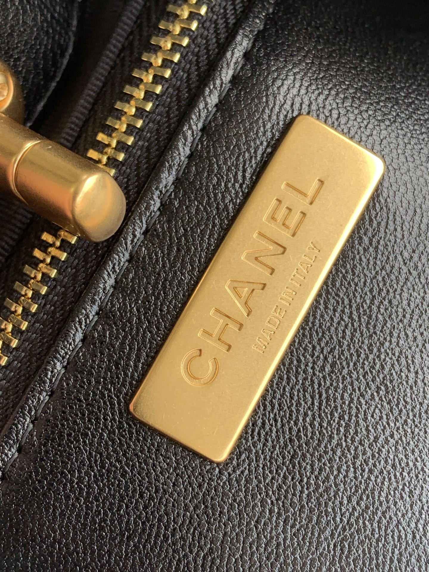 Ch*el 31 mini shopping bag lambskin & gold-tone metal 22x23x5cm