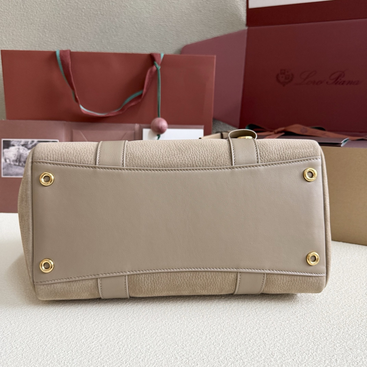 L**o p*ana loom l32 calfskin 33x23x18cm