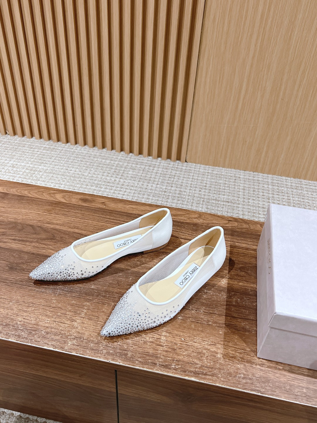 ua Ji*y Ch* flat shoes
