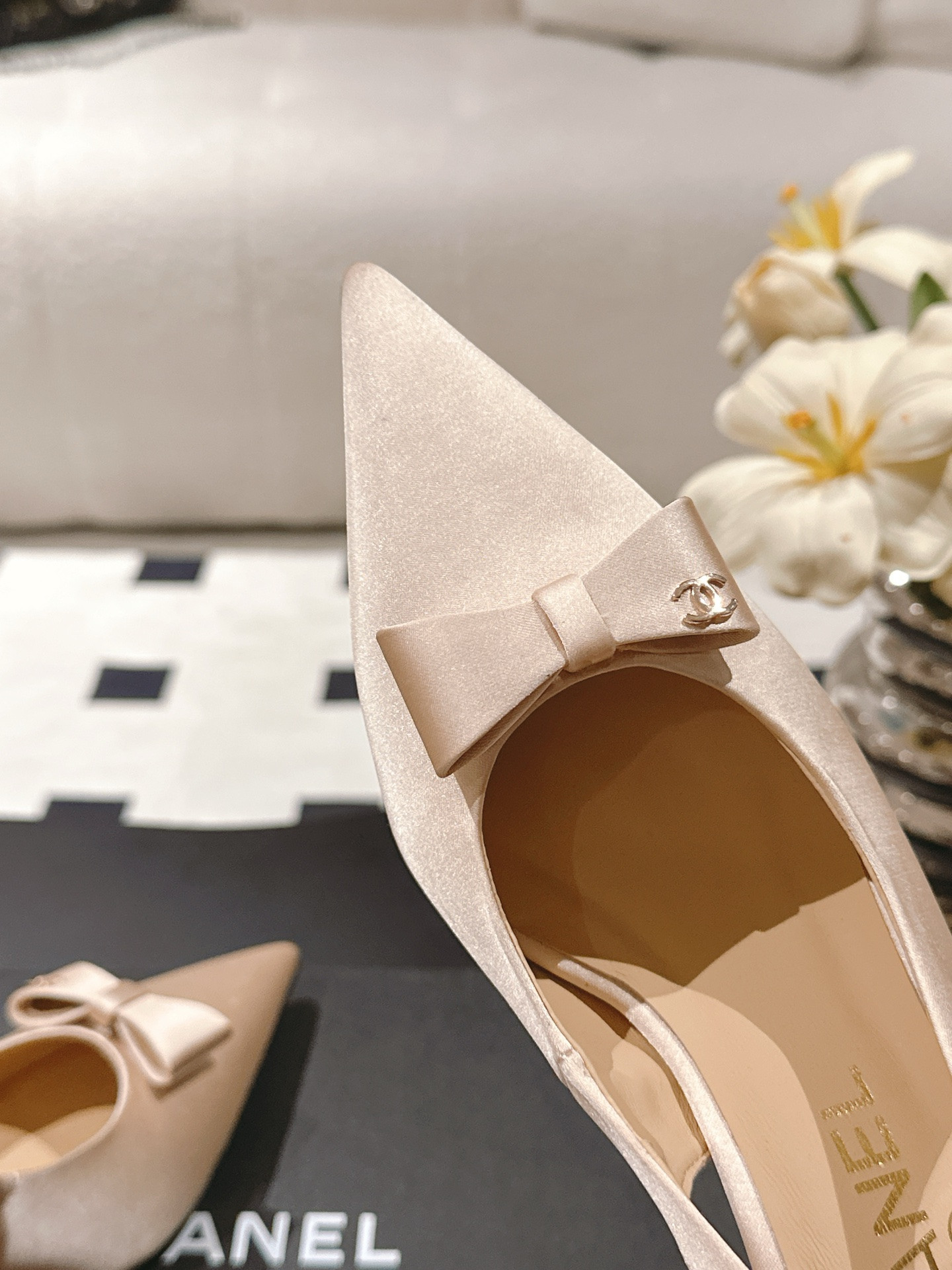 ua Ch*el slingbacks 7.5cm heel