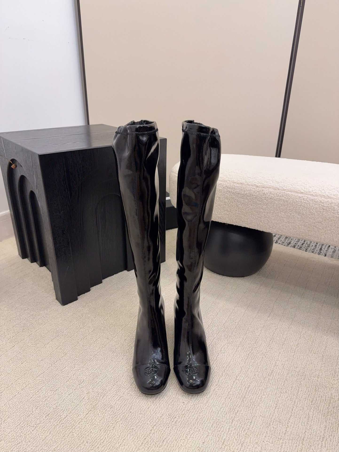 ua Ch*el high boots 7cm heel