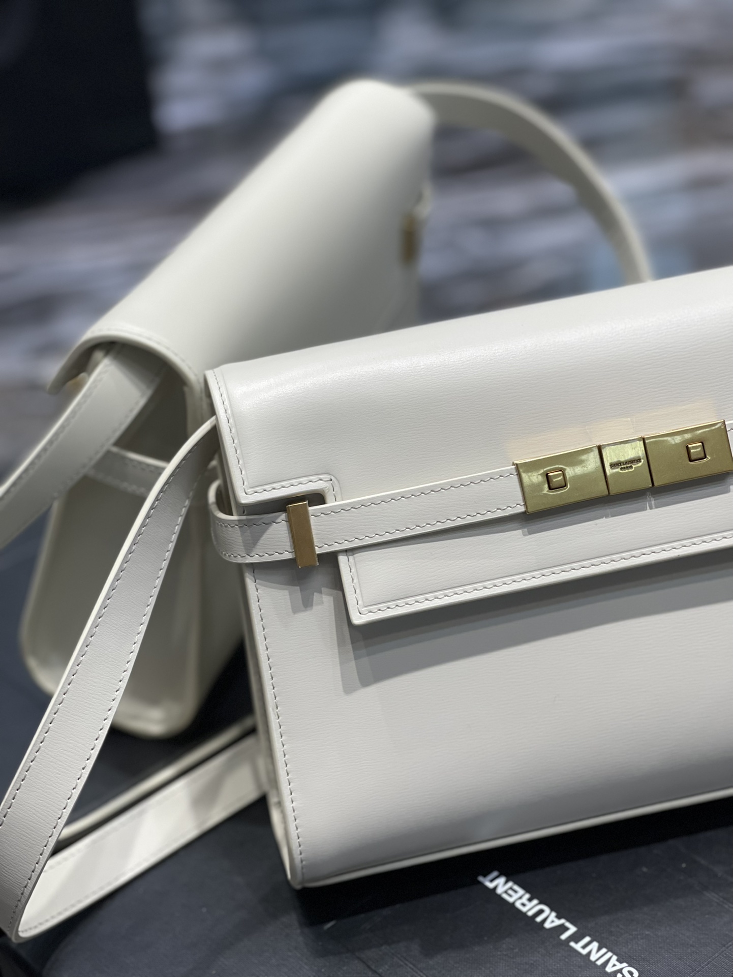 Y*L manhattan-26×18×6cm