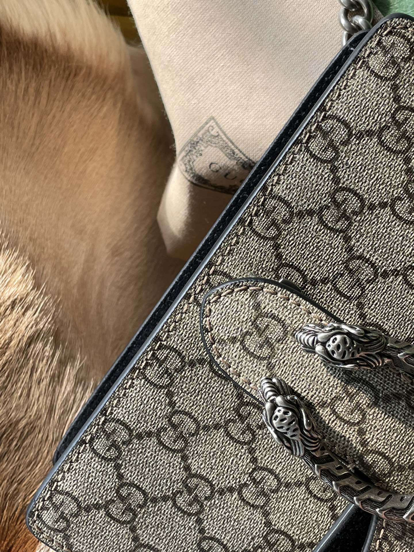 G*u*i dionysus bag-20*14*4cm