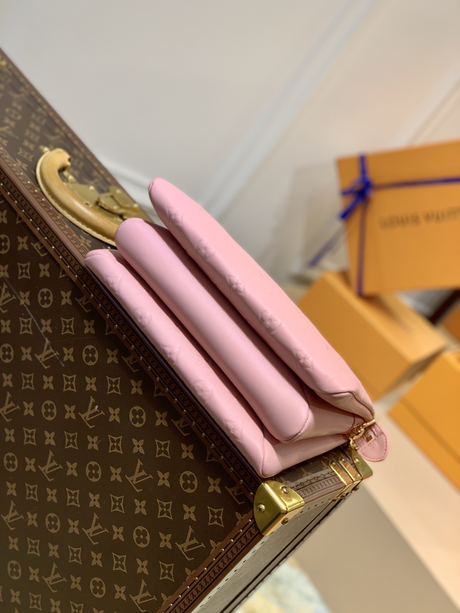 l0*is V*t0n coussin handbags-26*20*12cm