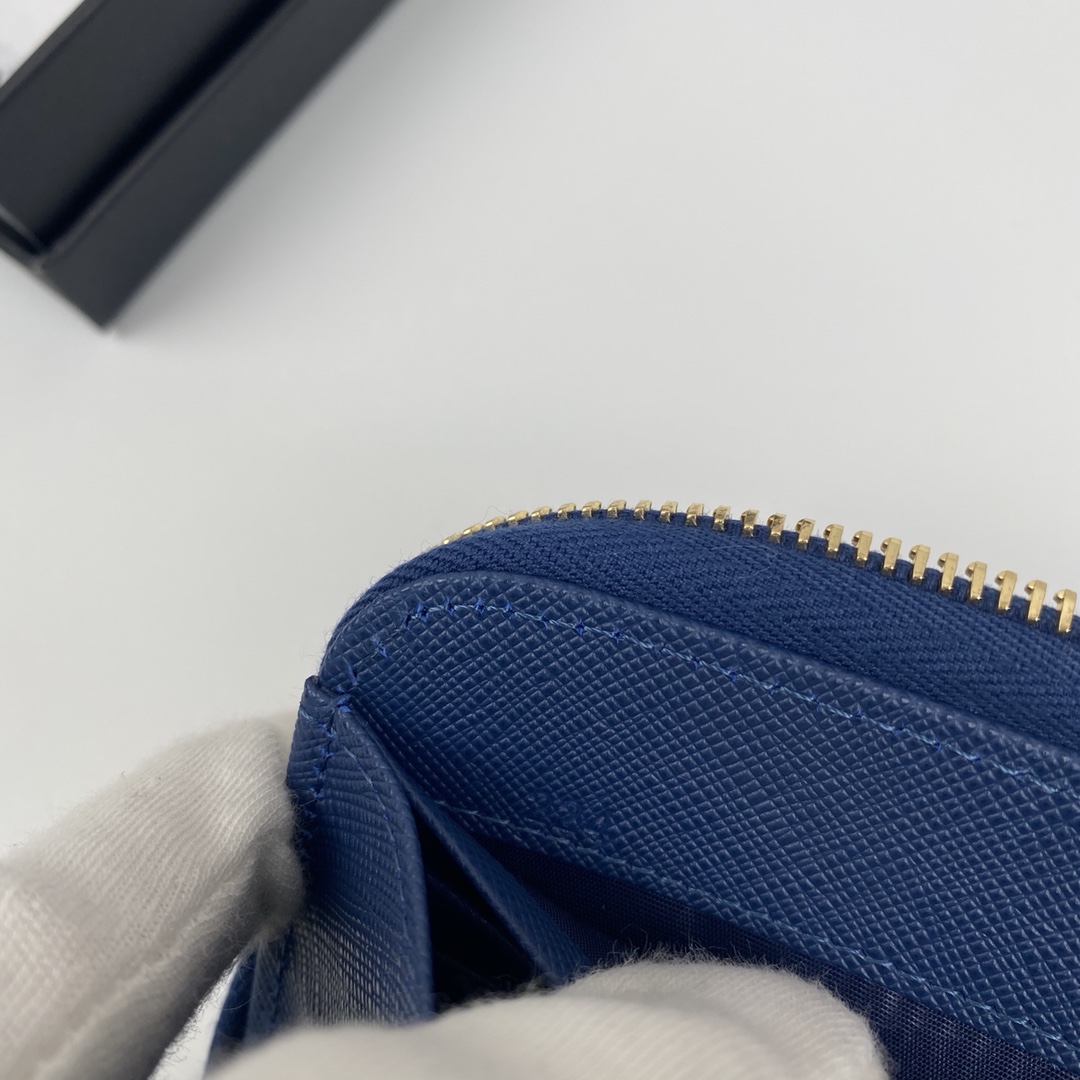 Pra*a wallet-20*10cm