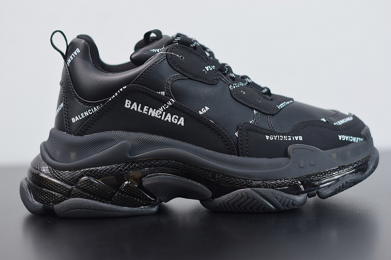 Ba*len*cia*ga triple s